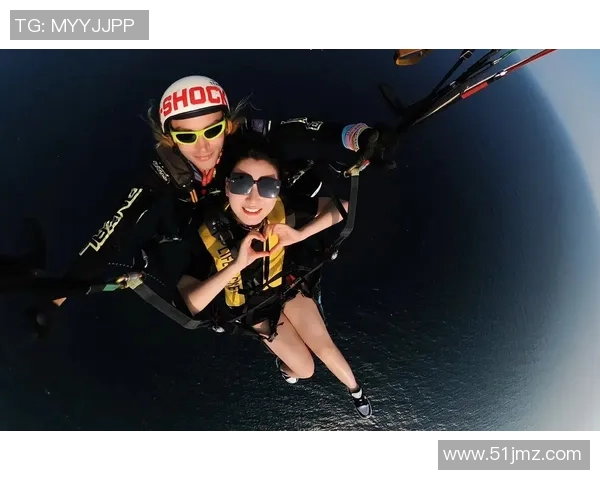 深圳极限运动队揭秘：激情与挑战交织的极限运动世界